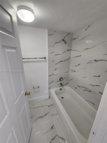 9845 Nob Hill Ct 9845, Sunrise, FL 33351