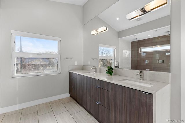 3225 N York Street, Denver, CO 80205