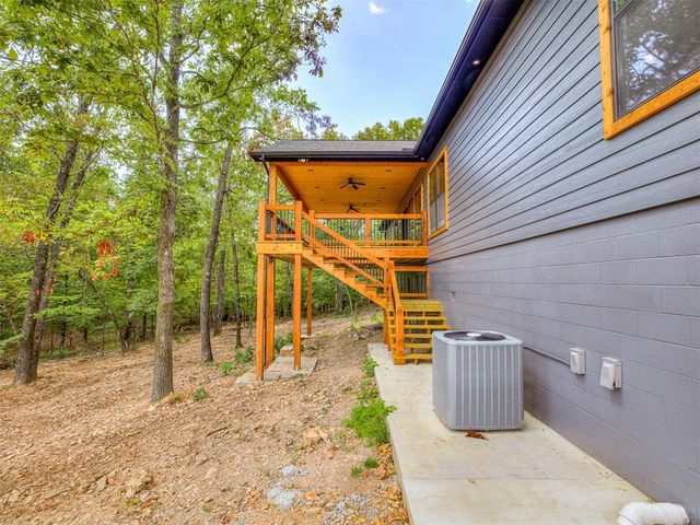 18475 W Lakewood Drive, Park Hill, OK 74451