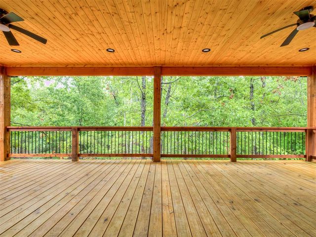 18475 W Lakewood Drive, Park Hill, OK 74451