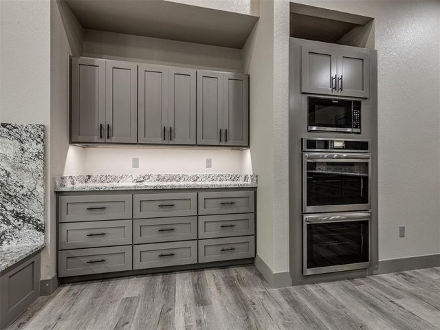 18475 W Lakewood Drive, Park Hill, OK 74451