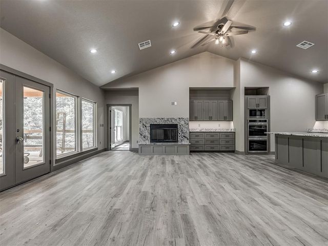 18475 W Lakewood Drive, Park Hill, OK 74451