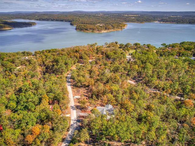 18475 W Lakewood Drive, Park Hill, OK 74451