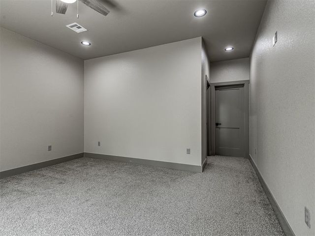 18475 W Lakewood Drive, Park Hill, OK 74451