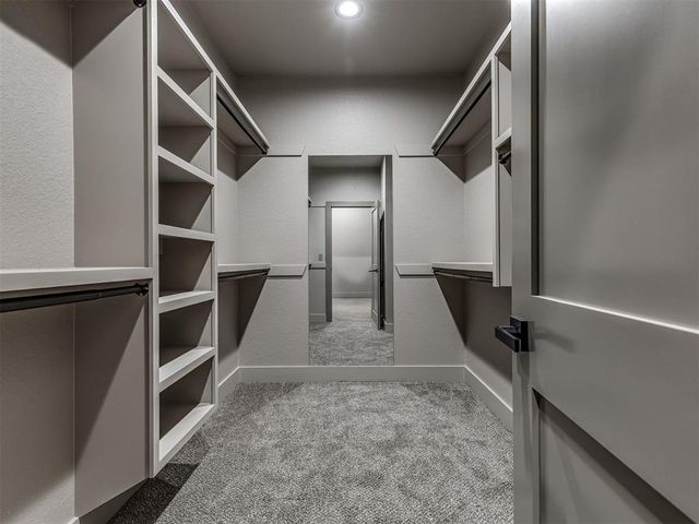 18475 W Lakewood Drive, Park Hill, OK 74451