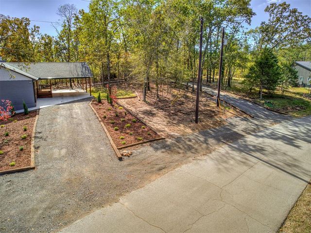 18475 W Lakewood Drive, Park Hill, OK 74451