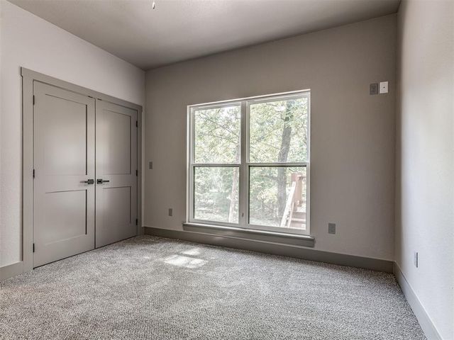 18475 W Lakewood Drive, Park Hill, OK 74451