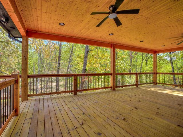 18475 W Lakewood Drive, Park Hill, OK 74451