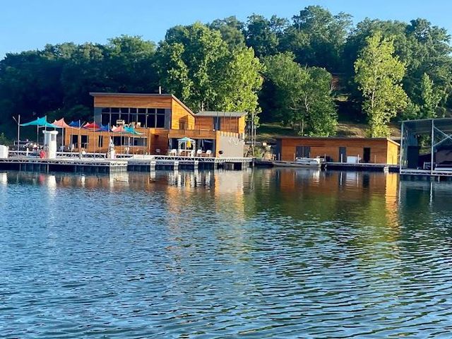 18475 W Lakewood Drive, Park Hill, OK 74451