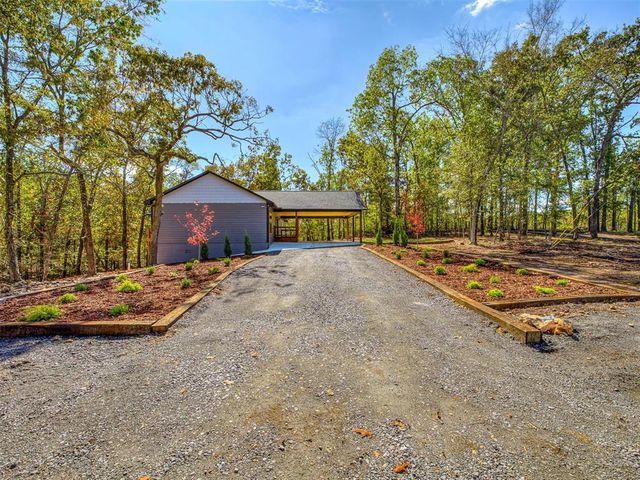 18475 W Lakewood Drive, Park Hill, OK 74451