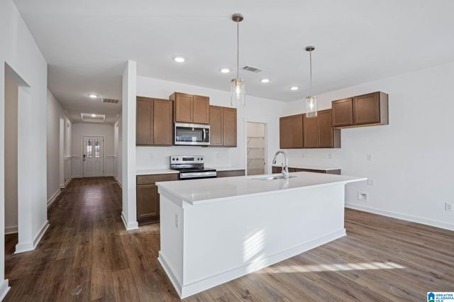 185 BELLEHURST DRIVE, Warrior, AL 35180