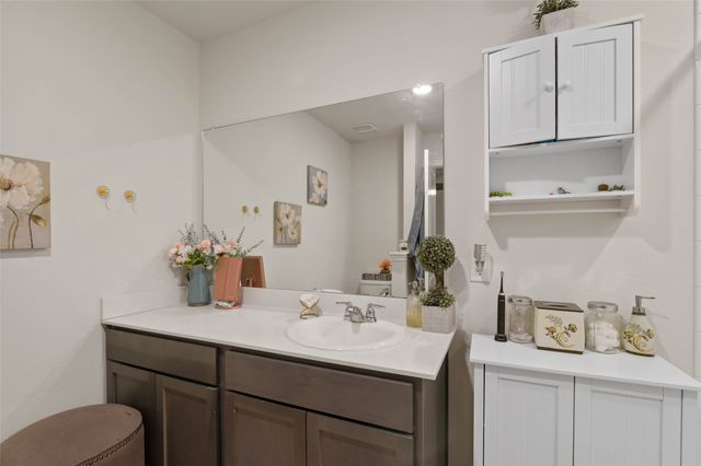 1900 Princeton Avenue, Farmersville, TX 75442