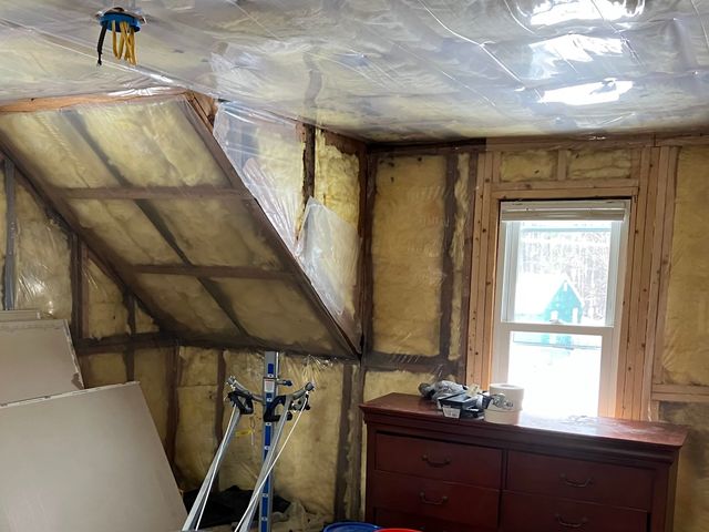 5 Jefferson Avenue, Rochester, NH 03867