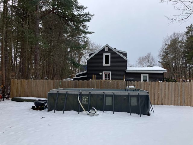 5 Jefferson Avenue, Rochester, NH 03867