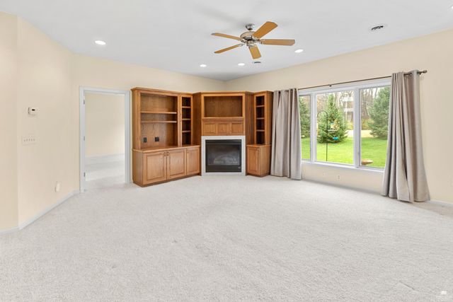 2720 Stone Valley Drive, Manhattan, KS 66502