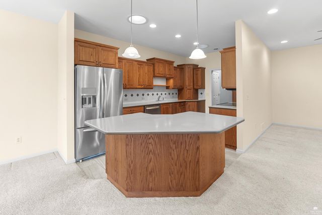 2720 Stone Valley Drive, Manhattan, KS 66502