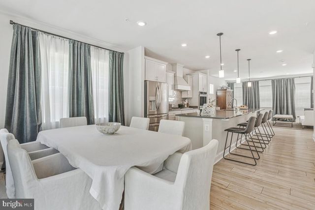 45493 WOODSLEA WAY, California, MD 20619