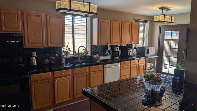 17442 N 24TH Drive, Phoenix, AZ 85023