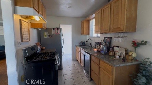 22211 Joliet Avenue, Hawaiian Gardens, CA 90716