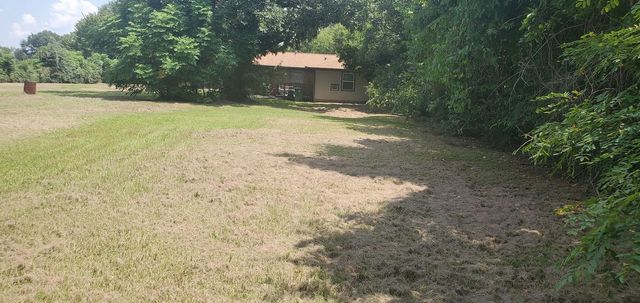 9723 Willow Street, Houston, TX 77088