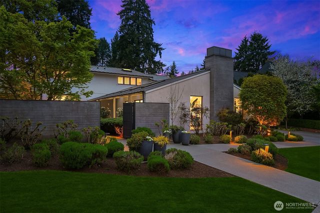 2017 Parkside Drive E, Seattle, WA 98112