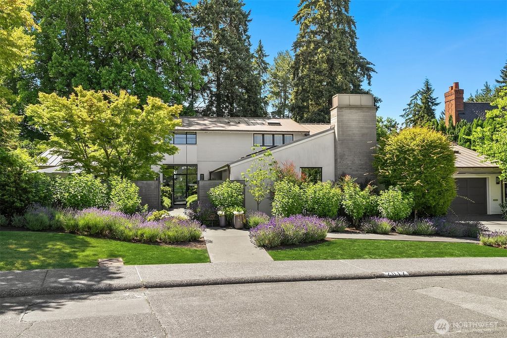 2017 Parkside Drive E, Seattle, WA 98112