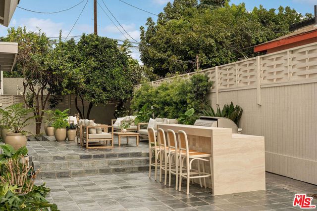 851 Dickson Street, Marina Del Rey, CA 90292