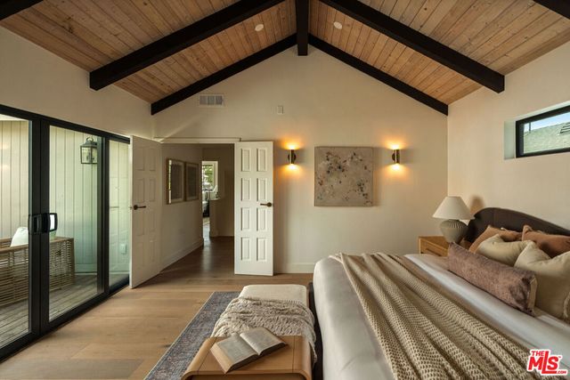 851 Dickson Street, Marina Del Rey, CA 90292