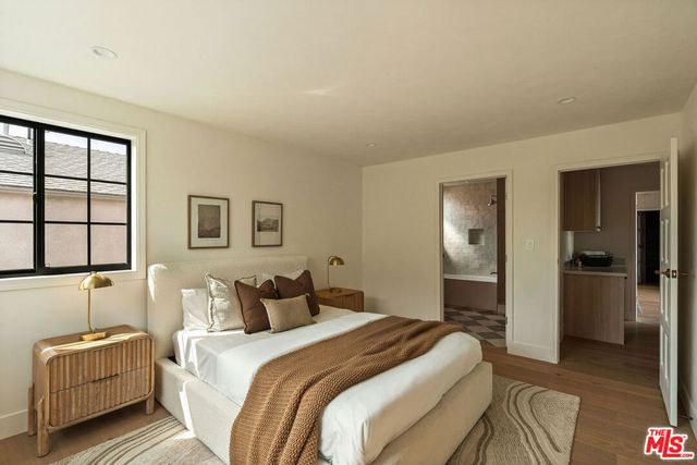 851 Dickson Street, Marina Del Rey, CA 90292