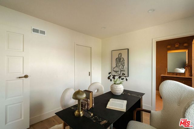 851 Dickson Street, Marina Del Rey, CA 90292