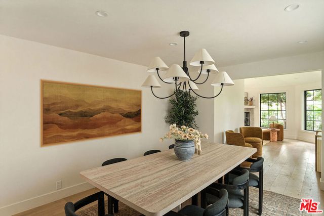 851 Dickson Street, Marina Del Rey, CA 90292