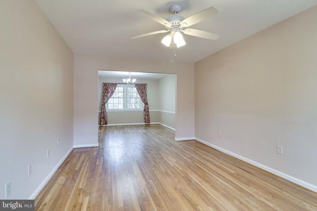 3227 DUNSTER CT, Fairfax, VA 22030