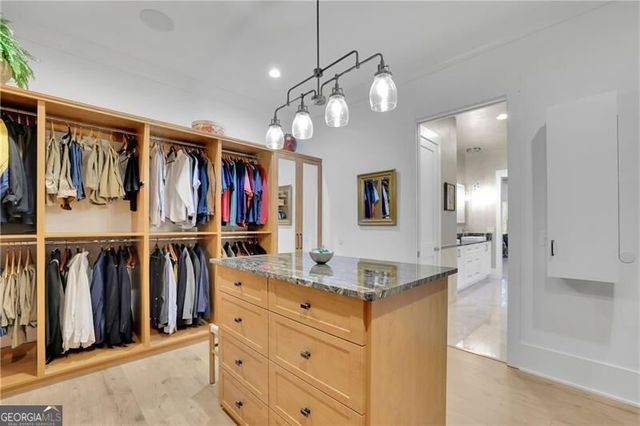 120 Chateau Place, Woodstock, GA 30188