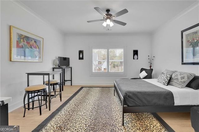 120 Chateau Place, Woodstock, GA 30188