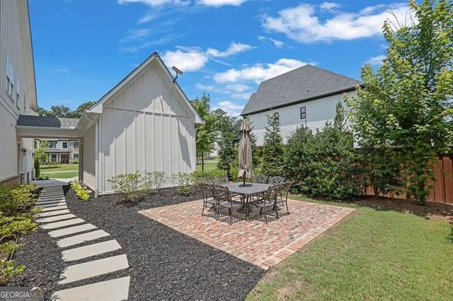 120 Chateau Place, Woodstock, GA 30188
