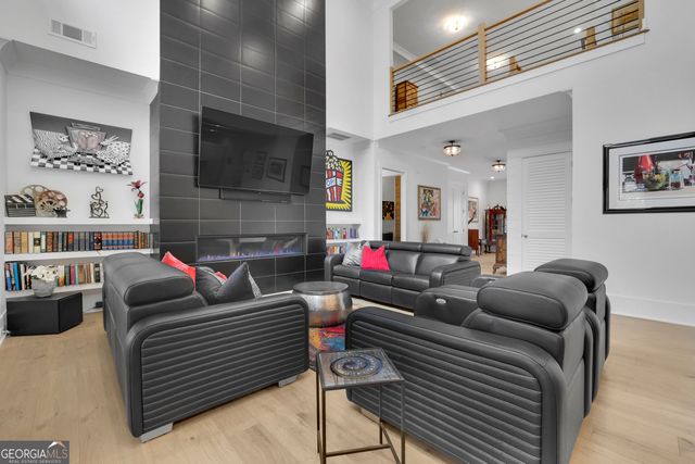 120 Chateau Place, Woodstock, GA 30188