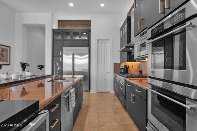 40610 N BRADON Court, Anthem, AZ 85086