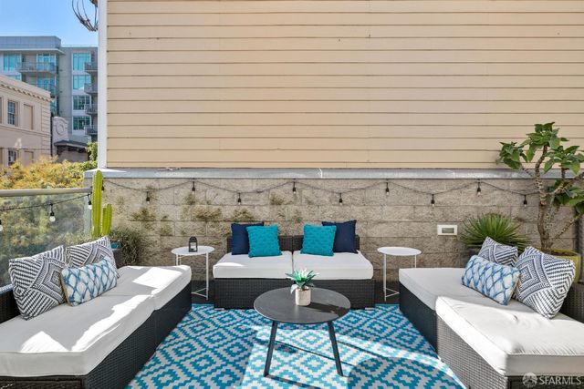 11 Franklin Street 206, San Francisco, CA 94102