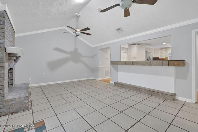 3452 N RIDE Court, Jacksonville, FL 32223