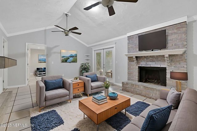 3452 N RIDE Court, Jacksonville, FL 32223