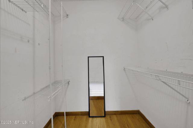 3452 N RIDE Court, Jacksonville, FL 32223