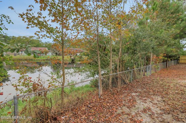 3452 N RIDE Court, Jacksonville, FL 32223