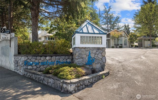 9210 Market Place #E102, Lake Stevens, WA 98258