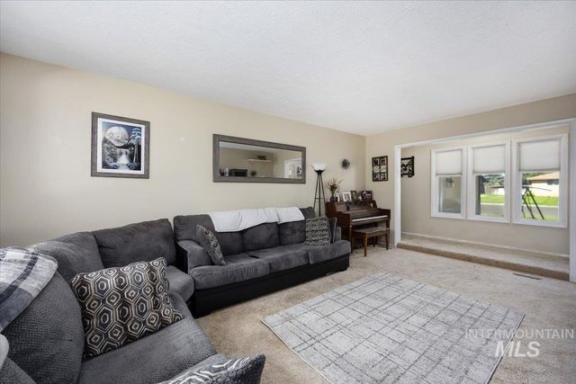 1196 Juniper St. N., Twin Falls, ID 83301