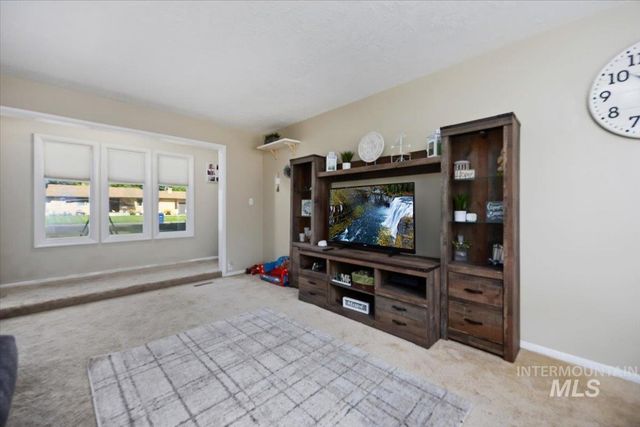 1196 Juniper St. N., Twin Falls, ID 83301