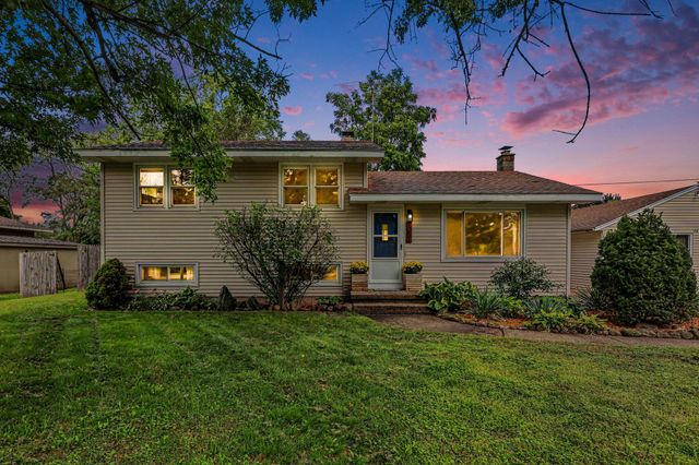 1051 Robin Street, Georgetown Twp, MI 49428