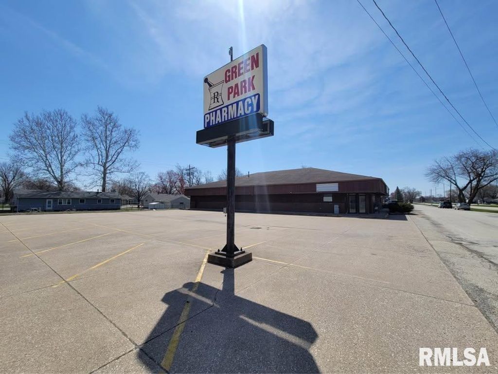 500 Green Park Avenue, Colona, IL 61241