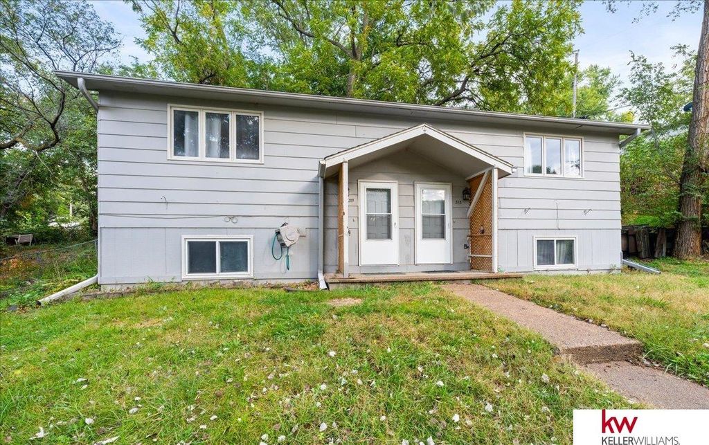 311-313 S 6 Street, Plattsmouth, NE 68048