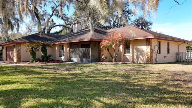 452 SUMMIT CHASE DRIVE, Valrico, FL 33594