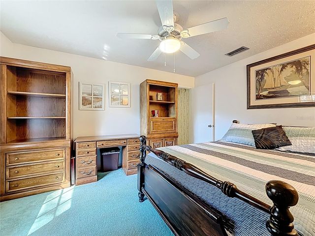 452 SUMMIT CHASE DRIVE, Valrico, FL 33594